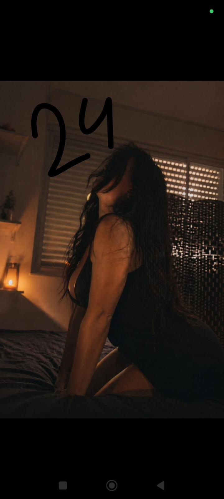 אישה פרטית בפתח תקווה