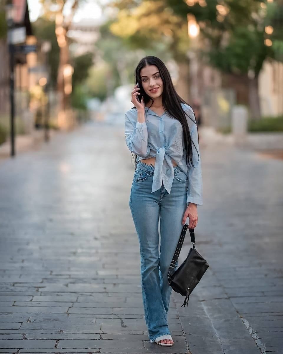 ליזה- בתל אביב- חטובה בחורה פרטית 25