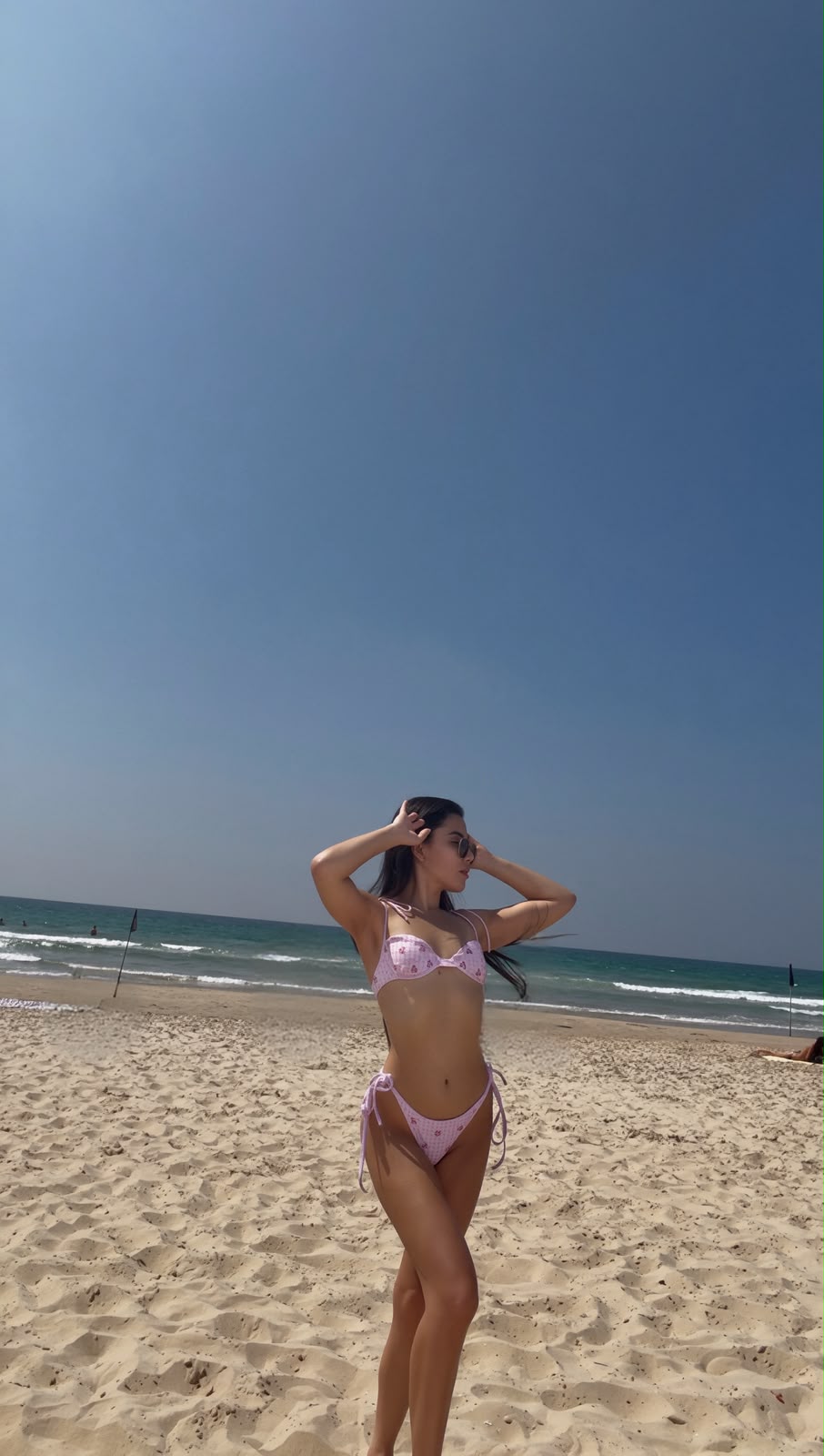 סלנה חדשה – תיירת ברזילאית ספורטיבית 22- בנתניה